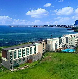 Jeju Arumdaun Resort Sihung-ni Exterior photo