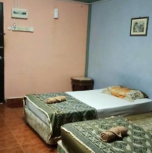 Chenang Lodge Motel Langkawi Exterior photo