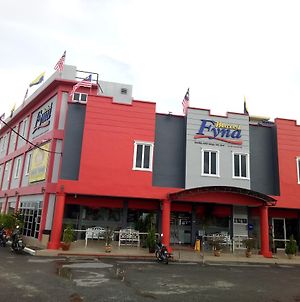 Motel Fyna Kangar Exterior photo
