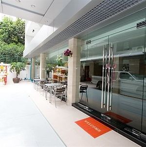 Ideal Pratunam, Boutique Hotel Bangkok Exterior photo