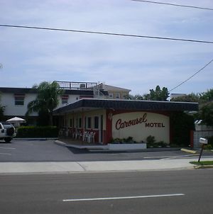 Carousel Motel -Redington Shores Clearwater Beach Exterior photo