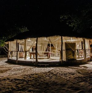 Le Bonobo Lodge Toubakouta Exterior photo