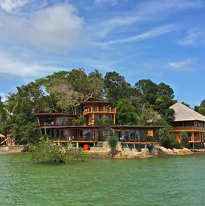 Loola Adventure Resort Teluk Bakau Exterior photo