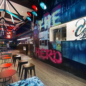 Mojo Nomad Aberdeen Harbour By Ovolo Hong Kong Exterior photo
