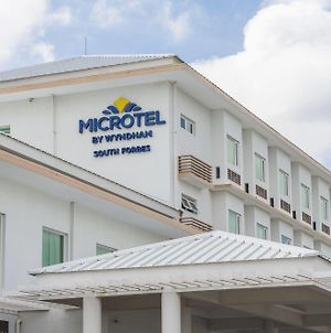 Microtel By Wyndham South Forbes Santa Rosa  Exterior photo