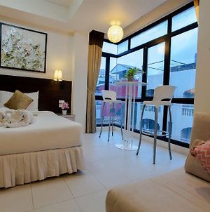@ White Patong Hotel Phuket Exterior photo