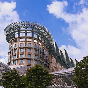 Resorts World Sentosa - Hotel Michael Singapura Exterior photo