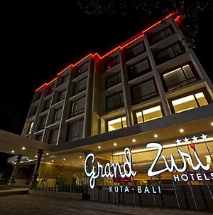 Grand Zuri Kuta Bali Hotel Exterior photo
