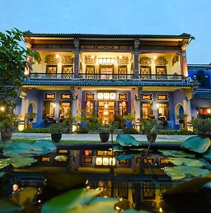 Cheong Fatt Tze - The Blue Mansion Hotel Georgetown Exterior photo