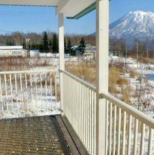 Yotei Townhouse - 2 Bedrooms With Covered Bbq Deck Niseko Exterior photo