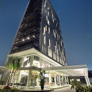 Ra Premiere Simatupang Apartment Jakarta Exterior photo