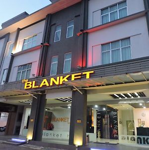 The Blanket Hotel Perai Exterior photo