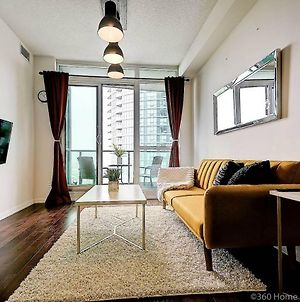 Instant Suites- Luxurious 1Br In Heart Of Downtown With Balcony Toronto Exterior photo