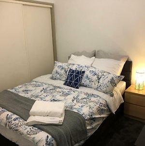 City Lifestyle Accommodation Hostel Melbourne Exterior photo