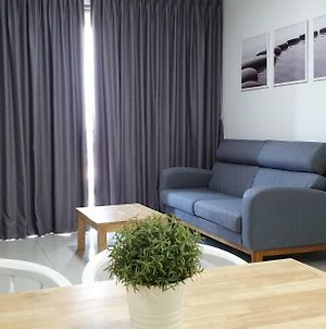Teega Suites @ Puteri Harbour Nusajaya  Exterior photo