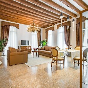 San Teodoro Palace - Luxury Apartments Venice Exterior photo