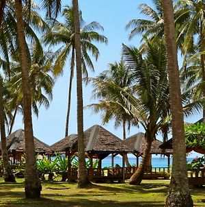Serumpun Padi Emas Resort Teluk Bakau Exterior photo