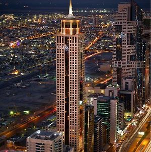 Millennium Plaza Hotel Dubai Exterior photo