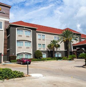 La Quinta By Wyndham Houston East At Normandy Hotel Exterior photo