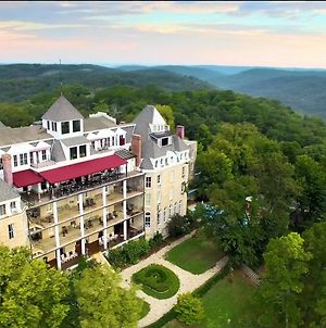 1886 Crescent Hotel And Spa Eureka Springs Exterior photo