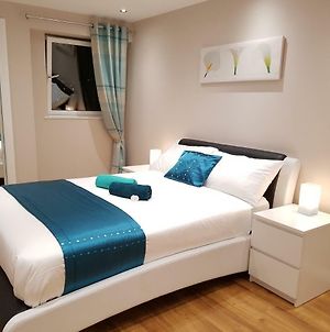 Glasgow'S City Centre Refined 3 Bedroom Apartment Exterior photo
