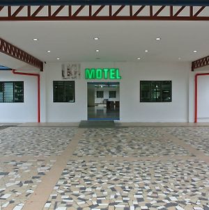 Lkh Motel Kota Kinabalu Exterior photo