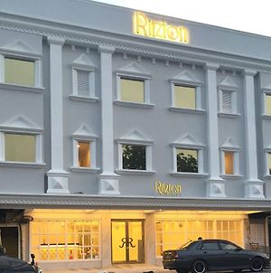 Ritzton Hotel Johor Bahru Exterior photo