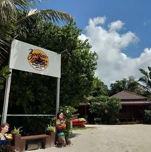 Zodiac Beach Resort Koh Lipe Exterior photo