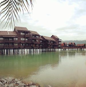 The Lagoon Water Resort Pantai Cenang  Exterior photo
