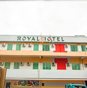 Oyo 89408 Royal Hotel Keningau Exterior photo