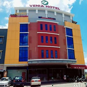 Venia Hotel Batam - Chse Certified Sagulung Exterior photo