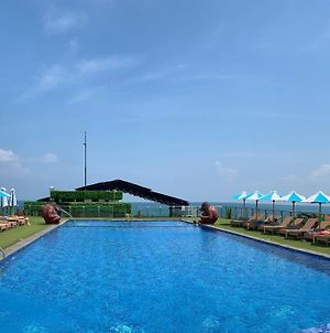 Sulis Beach Hotel & Spa Kuta (Bali) Exterior photo