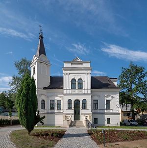 Villa Rosenaw Roznov pod Radhostem Exterior photo