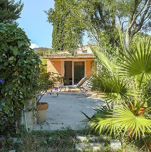 Lovely Holiday Home In Grimaud Near Seabeach Saint-Tropez Exterior photo
