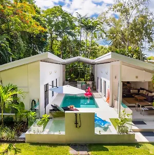 Pavilions In The Palms Heated Pool Short Path To Beach Five Bedrooms Sleeps 14 Port Douglas Exterior photo