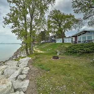 Lakefront Cottage Near Wineries And State Parks! Mears Exterior photo
