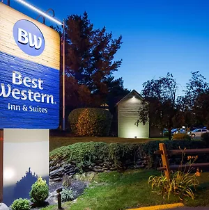 Best Western Inn & Suites Rutland-Killington Exterior photo