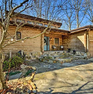 Peaceful Lawrenceville Cabin With Hot Tub On 6 Acres Exterior photo