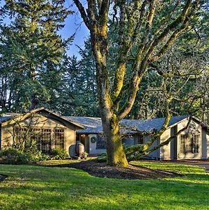 Spacious Hillsboro Home About 18 Mi To Portland! Exterior photo