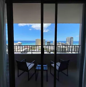 Breathtaking Ocean View With A Kitchen!! & Free Parking!! Apartment Honolulu Exterior photo