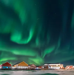 Sommaroy Arctic Hotel Tromso Exterior photo