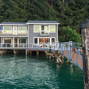 Waterfront Home On Gold Coast Of Hood Canal! Union Exterior photo