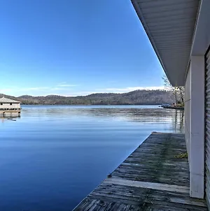 Paradise Cove Cabin With Boathouse And Dock Guntersville Exterior photo